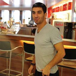 Arda ameliyat oluyor