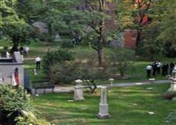 Mezarlıkta esrarengiz mesaj