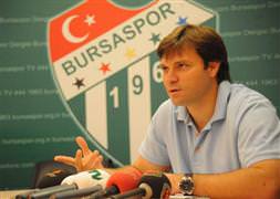 Yıldız oyuncu erken affedildi