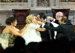 En zenginin düğünündeki tek Türk