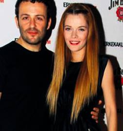 Evlilik aşkı öldürmez