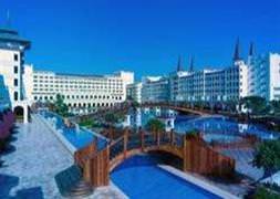 Dünyanın en iyi lüks oteli Türkiye’de