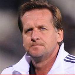 Schuster’den ligin zirvesine gönderme