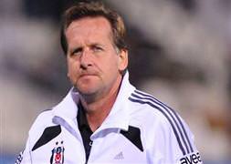 Schuster rotayı şaşırdı!