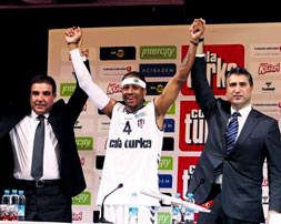 500 kişiye Iver’şov