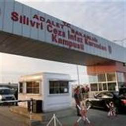 Ergenekon'da 3 tahliye