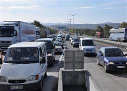 TEM otoyolunda bayram trafiği