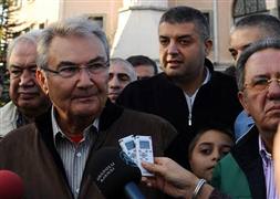 Baykal torunuyla namaz kıldı