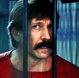 Ölüm taciri yandı