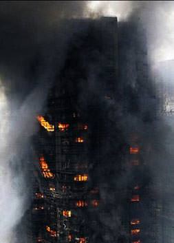 Yangında 4 gözaltı