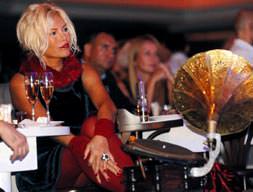 Divalar bayramda Kıbrıs’ta buluştu