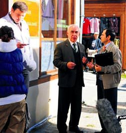 Güldürürken interneti anlatacak