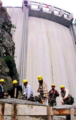Raporum bitmeden çıkışımı hazırladılar