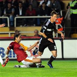 İlk derbi ilk penaltı