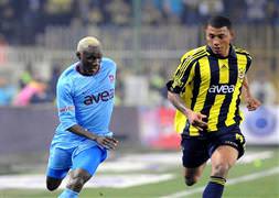 Galatasaray Kazım’la temasta!