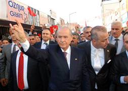 Devlet Bahçeli ezber bozuyor