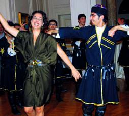 Cumbul'dan Kafkas dansı