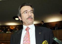 Kürşad Tüzmen'in babası vefat etti