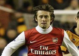 Cimbom süper ismin peşinde