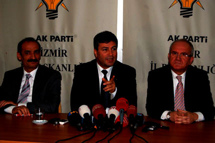 AK Parti İzmir’de istifa