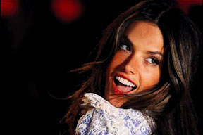 Ambrossio hamile mi?