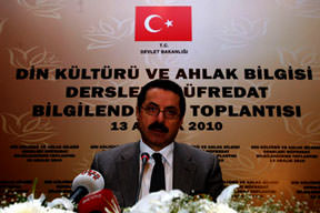 Alevilik müfredata giriyor