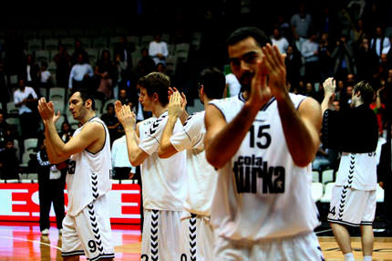 Kartal’dan Avrupa’ya güle güle!