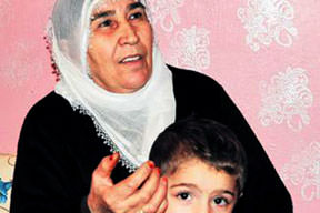 Zahide ne yaşar ne yaşamaz!