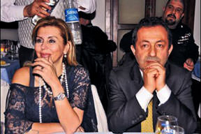 Amca Garipoğlu eğlencede