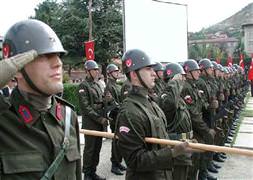 Bedelli askerlik bekleyenlere kötü haber