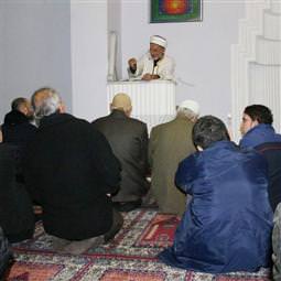 Cemaat boykot ediyor