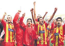 Göztepe zirveye