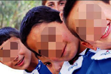 Serviste 'damar' şarkılar yasak!