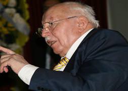 Erbakan'a göre 2 dil tartışmasının aslı