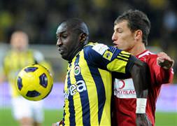 Yılın futbolcusu Niang