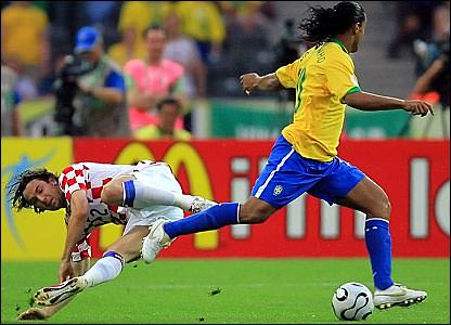 Fener Ronaldinho savaşı başlattı