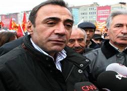 CHP İstanbul'da istifa