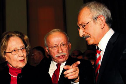 'Nasıl namaz kılıyor'