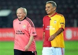 Adnan Polat'tan transfer müjdesi