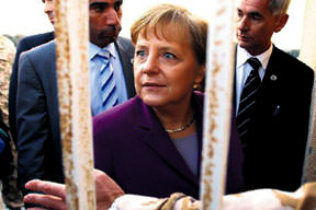 Tarih dersi Merkel'i kızdırdı!