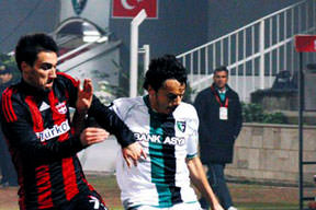 Gaziantep 90'da vurdu