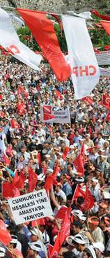"CHP-MHP koalisyonu çözüm olur"