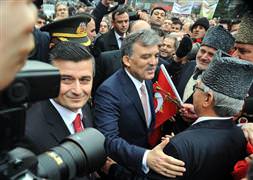 Abdullah Gül'e 'Gülüm Benim"...