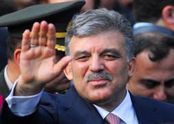 Abdullah Gül'ün engellediği alkış!