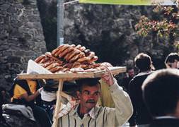 3'ü 1 liradan satılan simitlere dikkat!