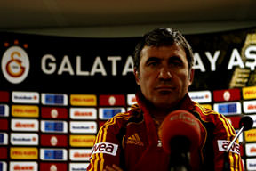 İlk hedefimiz kupa