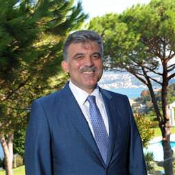 Gül, 5 kanunu onayladı