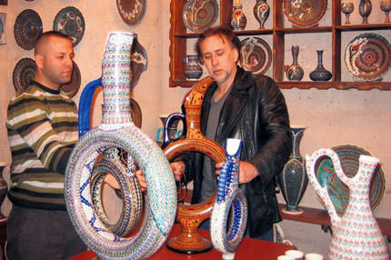 10 bin $’a seramik aldı