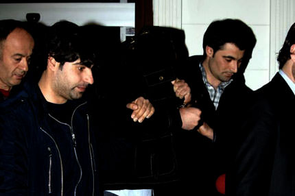 Silahlı soyguncu yakın komşu çıktı