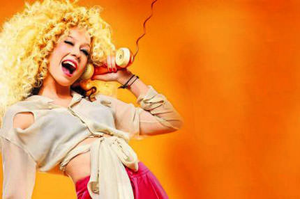 Tek başına hepsine bedel